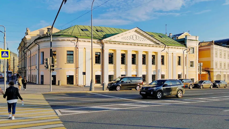 Где купить особняк в Москве? Новинки декабря