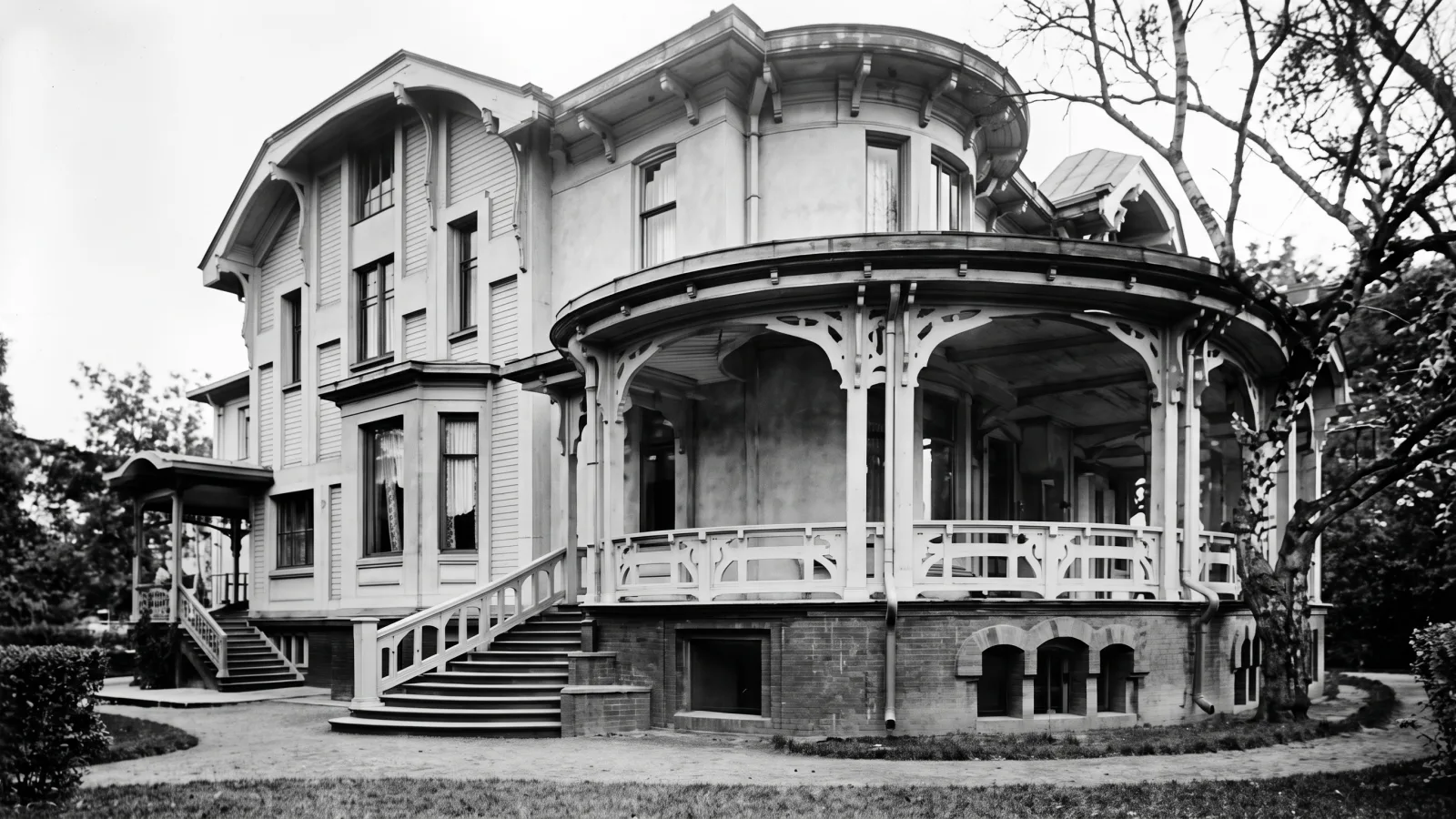 Особняк Носова вскоре после постройки, исторический снимок 1903 года